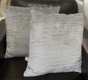 (Lot Of 2) Threshold Decorative Toss Pillow Blue/Gray 18”X 18” - 100% Polyester - Picture 1 of 3