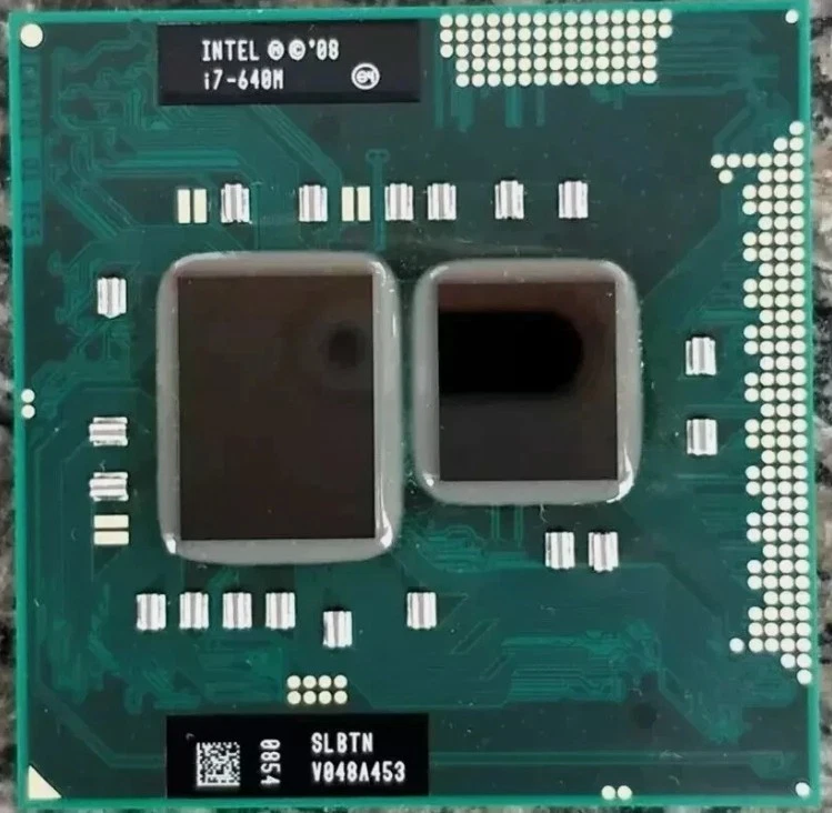 Procesador Intel Core i7-640M 2,8 GHz 4M doble núcleo CPU G1 SLBTN Socket G1 Foto 1 de 1