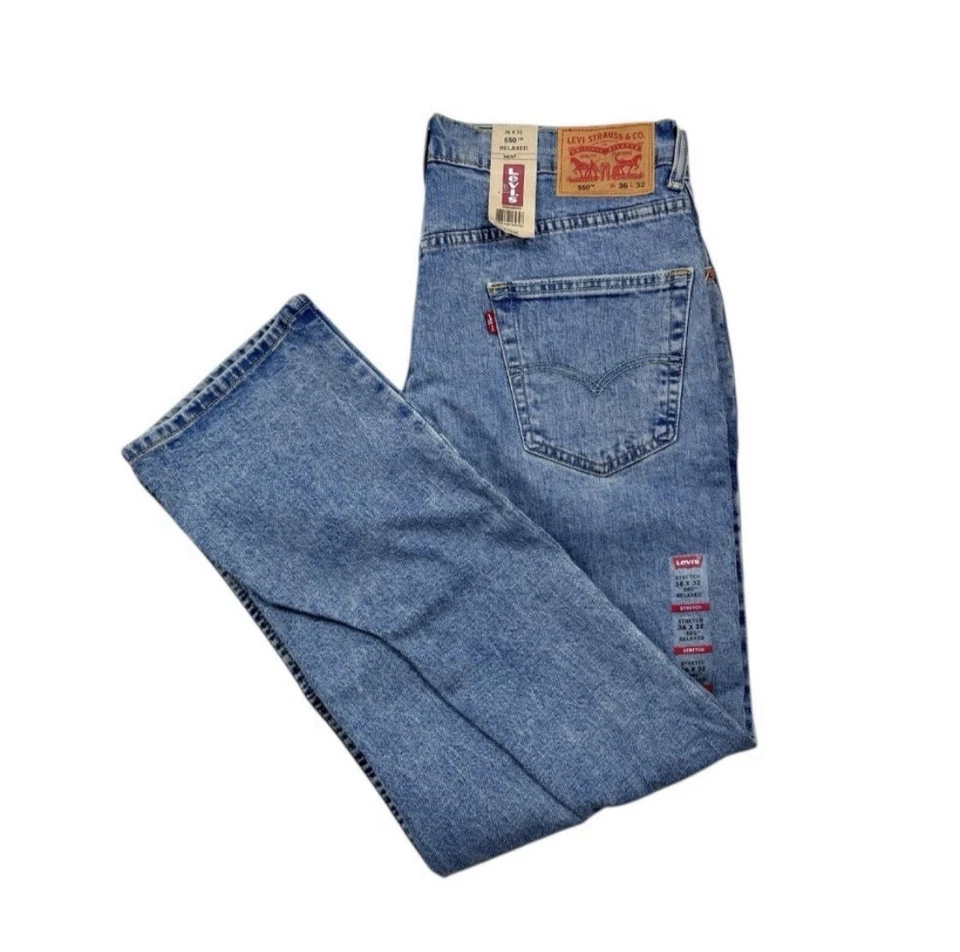 Levi's 550 Relaxed Fit Jeans Mens Jeans NWT 32x38 FREE SHIPPING - Image 1 of 1