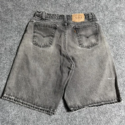 Levi's 560 Orange Tab Men's Black Distressed Denim Shorts Size 33 90s - Image 1 of 4