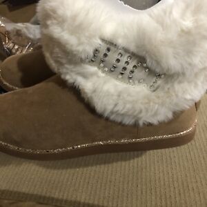 Juicy Couture Natural Keeper Ankle Boots Faux Fur Women's Size 11 NEW IN BOX