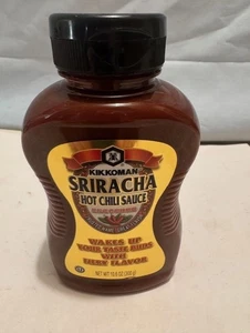 Kikkoman Sriracha Hot Chili Sauce / Hot Sauce 10.6oz - NO MSG - BEST BUY 12/26 - Picture 1 of 5