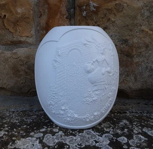 ***VINTAGE BLUMENVASE*FISCHMAUL~VASE*KAISER PORZELLAN*AK*M. FREY*MÄRCHENMOTIV*** - Bild 1 von 11