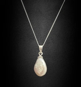 Keshi Pearl Pendant 9x14mm Real Keshi Pearl 925 Sterling Silver Bail 46cm Chain - Picture 1 of 6