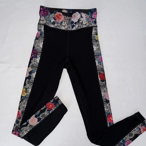 Johnny Was Rose Lace Bee Active Legging With Pockets XS NWOT - Picture 1 of 6
