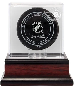 Ottawa Senators (2020-Present) Mahogany Hockey Puck Logo Display Case - Picture 1 of 1