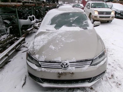 Passenger Right Front Door Fits 11-18 JETTA 1544342 - Imagem 1 de 4