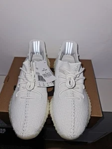 Adidas Yeezy Boost 350 v2 cream/triple white UK8 excellent condition with box - Picture 1 of 11