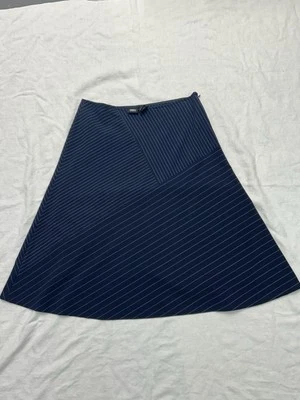 Mossimo Black  White Stripes Skirt, Size 6.   2F - Image 1 of 4