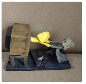 Game Little Nightmares 2 Six Mono Figure Toys Collectible Model Christmas Gift - Picture 1 of 5