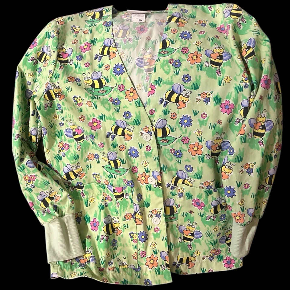 Chaqueta Uniforme Melocotones Mangas Largas Verde Neón Con Abejorros Y Flores  Foto 1 de 4