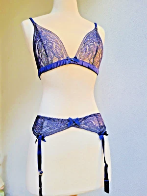 l'agent by agent provocateur conjunto de 4 sujetadores azul marino/oro, brief, suspensor, tanga 34A NUEVO Foto 1 de 4