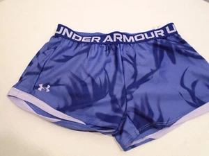 Shorts Under Armour Girls Size  XL (18) 30-32 Loose fit,sports Purple Black - Picture 1 of 3