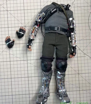 Hottoys HT 1/6 Iron Man Tony 1.0 Upgrade Edition Body Accessories Model Figure - Image 1 of 3