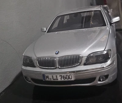 Kyosho Bmw E66 760Li 1/18 - Image 1 of 4