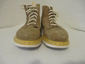 Dr Marten Air Wair Stiefel hellbraun Schnürung 7 Ösen  - Bild 1 von 6