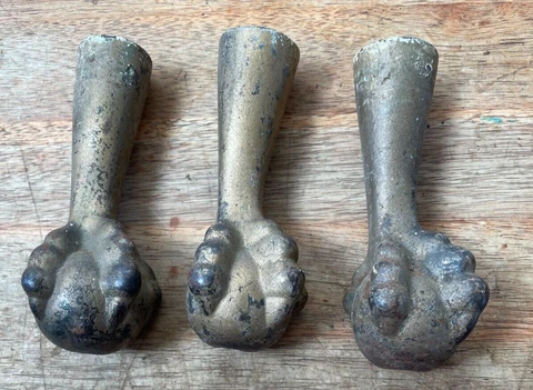 Vintage Antique Victorian Brass Claw Style Furniture Feet Set of 3 Cover