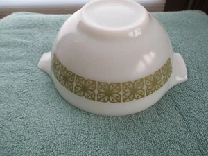 Pyrex 1 1/2 Quart Aschenputtel grün quadratisch Blumen Rührschüssel 442 - Bild 1 von 7