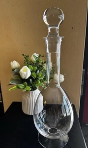 Marquis by Waterford Clear Crystal Footed Decanter Vintage Collection Poland - Picture 1 of 9