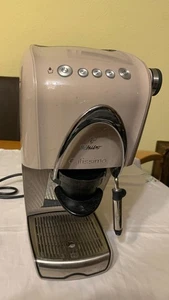Beige Cafissimo Classic Kaffeemaschine – gebraucht, funktionsfähig - Bild 1 von 2