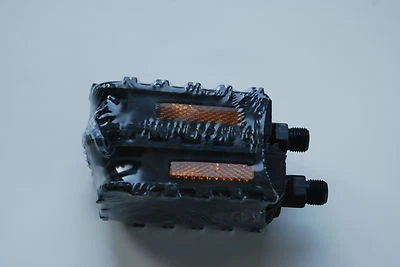 Pedales plegables para bicicleta Foto 1 de 4