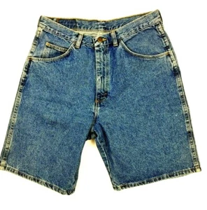 Wrangler Men's 33 x 10 Casual Relaxed Medium Wash High Rise Zip Fly Denim Shorts - Picture 1 of 12