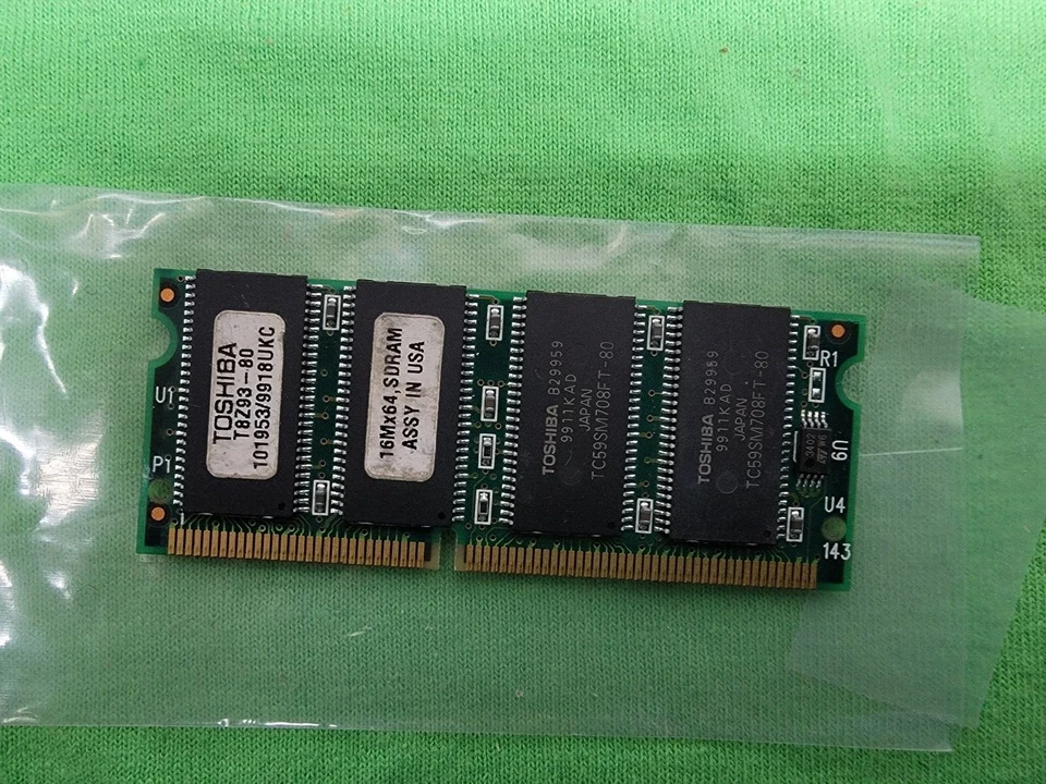 Toshiba T8Z93-80 Laptop SD RAM 100MHz 128MB for Dell Latitude CPi - Image 1 of 1