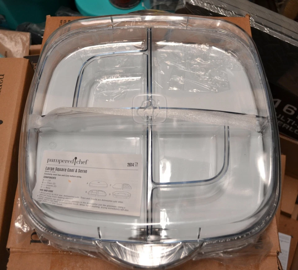 Pampered Chef LARGE Square COOL & SERVE - Chills for hours - Tailgaiting Snacks - Image 1 of 4