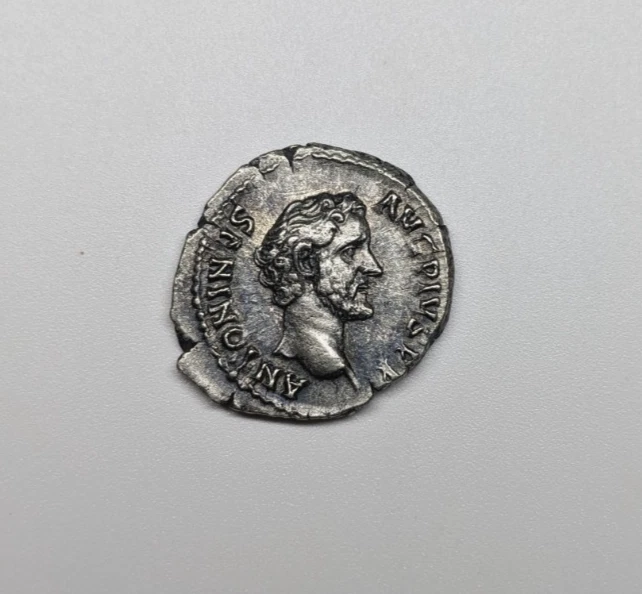 Antoninus Pius AD 138–161 Silver Denarius XF - Image 1 of 2
