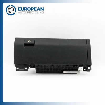 Guantera negra Toyota Tundra 2014-2020 - OEM 553200C030C1 553200C030C0 Foto 1 de 4