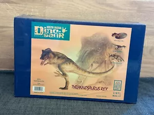 HORIZON ORIGINAL DINOSAUR SERIES TYRANNOSAURUS REX (T-REX) VINYL MODEL KIT 1998 - Picture 1 of 4