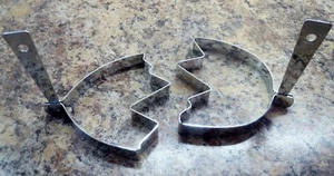 New Set of 2 Stainless Steel Novelty Cooking Ring - Picture 1 of 3