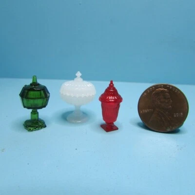 Dollhouse Miniature Chrysnbon Vintage Glass Look Candy Dish Set Red Green White