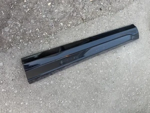 Türleiste Verkleidung Leiste VORNE RECHTS AUDI Q3 8U Original 8U0853960D - Picture 1 of 10