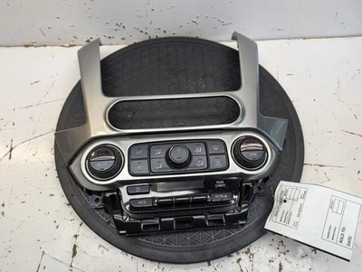 Temperature Control Dash Mounted ID 84258727 Fits 17-20 SUBURBAN 1500 775012 - Image 1 of 4