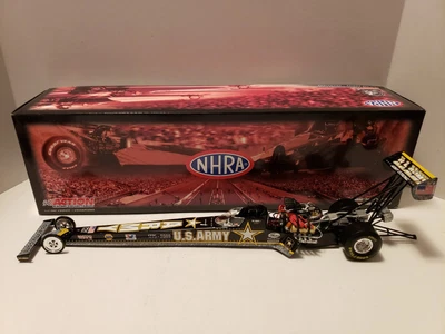 NHRA 1/24 Tony Schumacher 2009 Dragster Army 1/506 RARO  Foto 1 de 4