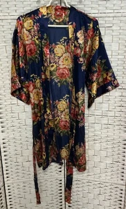 Hermoso albornoz floral para mujer sin marca - mediano - Imagen 1 de 5