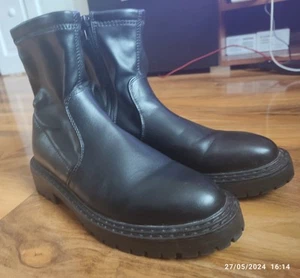 Women's Black Boots, UK SIZE 4, - Picture 1 of 5