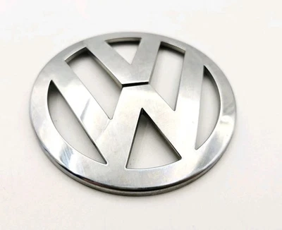 2009-2014 VW VOLKSWAGEN ROUTAN SE ЗАДНИЙ ЛОГОТИП ЗНАЧОК ЗНАК СИМВОЛ ЭМБЛЕМА - Изображение 1 из 3