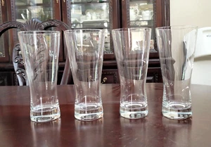 Set of 4 Heavy Bottomed Flared Pilsner Beer Glasses 7 3/4" Tall MINT - Picture 1 of 4