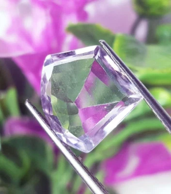 100% Natural Rose Amethyst VVS1 DE France 6.00 Ct Certified Loose Gemstone - Image 1 of 4