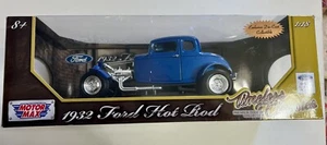 Motor Max FORD 1932 HOT ROD Blue Timeless Classics Premium Die-Cast Collection - Picture 1 of 20