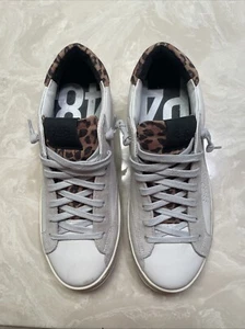 P448 John Animal/White Sneakers Size 41 10.5 - 11 - Picture 1 of 8