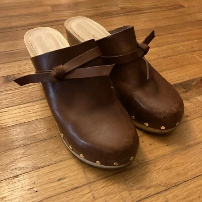 Zuecos de cuero marrón Anthropologie Loeffler Randall Roberta 6,5 Foto 1 de 4