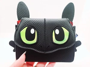 How To Train Your Dragon Toothless Night Fury Face Clutch Universal S Wallet NEW - Picture 1 of 6