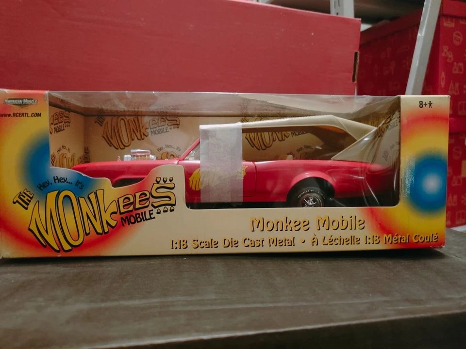 ERTL AMERICAN MUSCLE MONKEES MOBILE SCALA 1:18 ITEM 36685 - Immagine 1 di 4