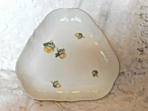 Kjøbenhavns Bing & Grondahl B&G Eranthis  Winterling Plate 1950's Vintage 23cm - Picture 1 of 4