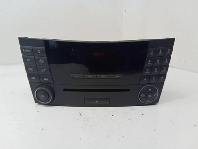 MERCEDES-BENZ CLS C219 Musik-Player mit GPS A2118705089 2.99 Diesel 27610513 - Bild 1 von 3