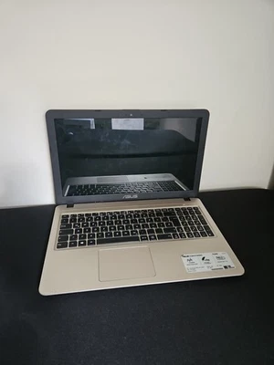 Asus VivoBook F540S - 15 Zoll - Intel Dual-Core N3050 - 4 GB RAM - 500 GB HDD - Bild 1 von 4