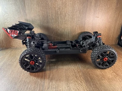 Arrma 1/8 Typhon Rc Car 4X4 Roller - Image 1 of 4